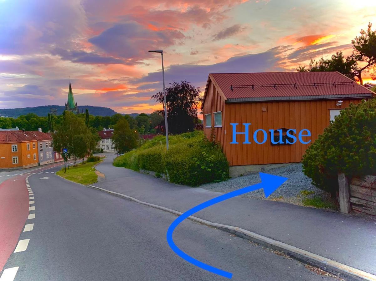 Вилла Private House-Terrace-Garden -Parking-Wifi-Smarttv Тронхейм Экстерьер фото